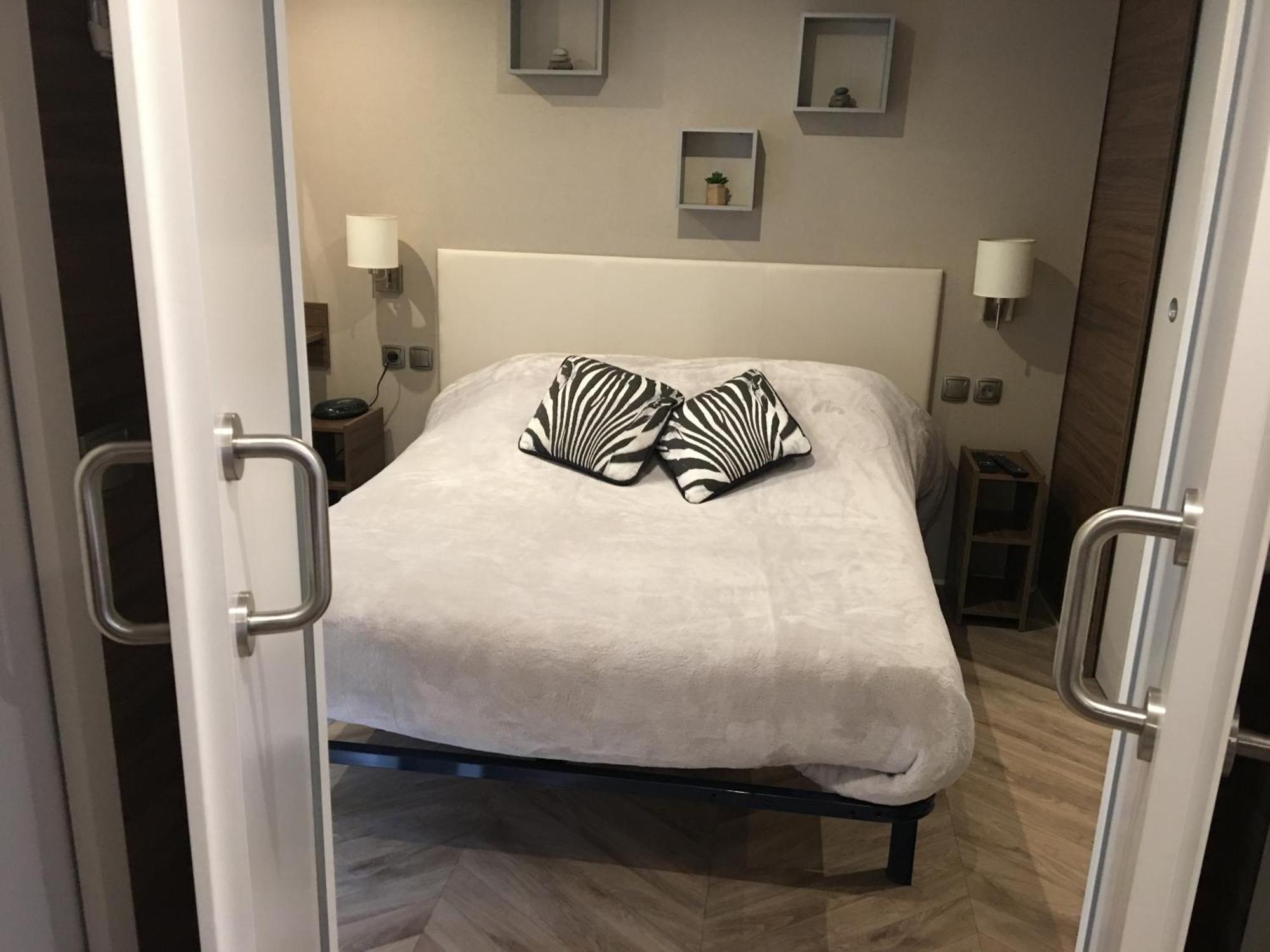 Mobilhome Familial 6 A 7 P 3 Chambres 42 M2 Saint Brevin Les Pierres Couchees Екстер'єр фото