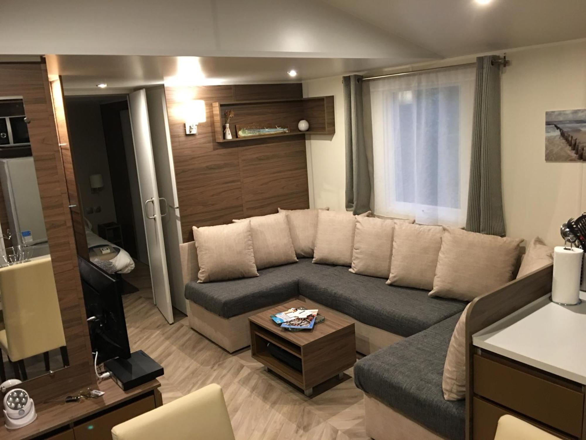Mobilhome Familial 6 A 7 P 3 Chambres 42 M2 Saint Brevin Les Pierres Couchees Екстер'єр фото